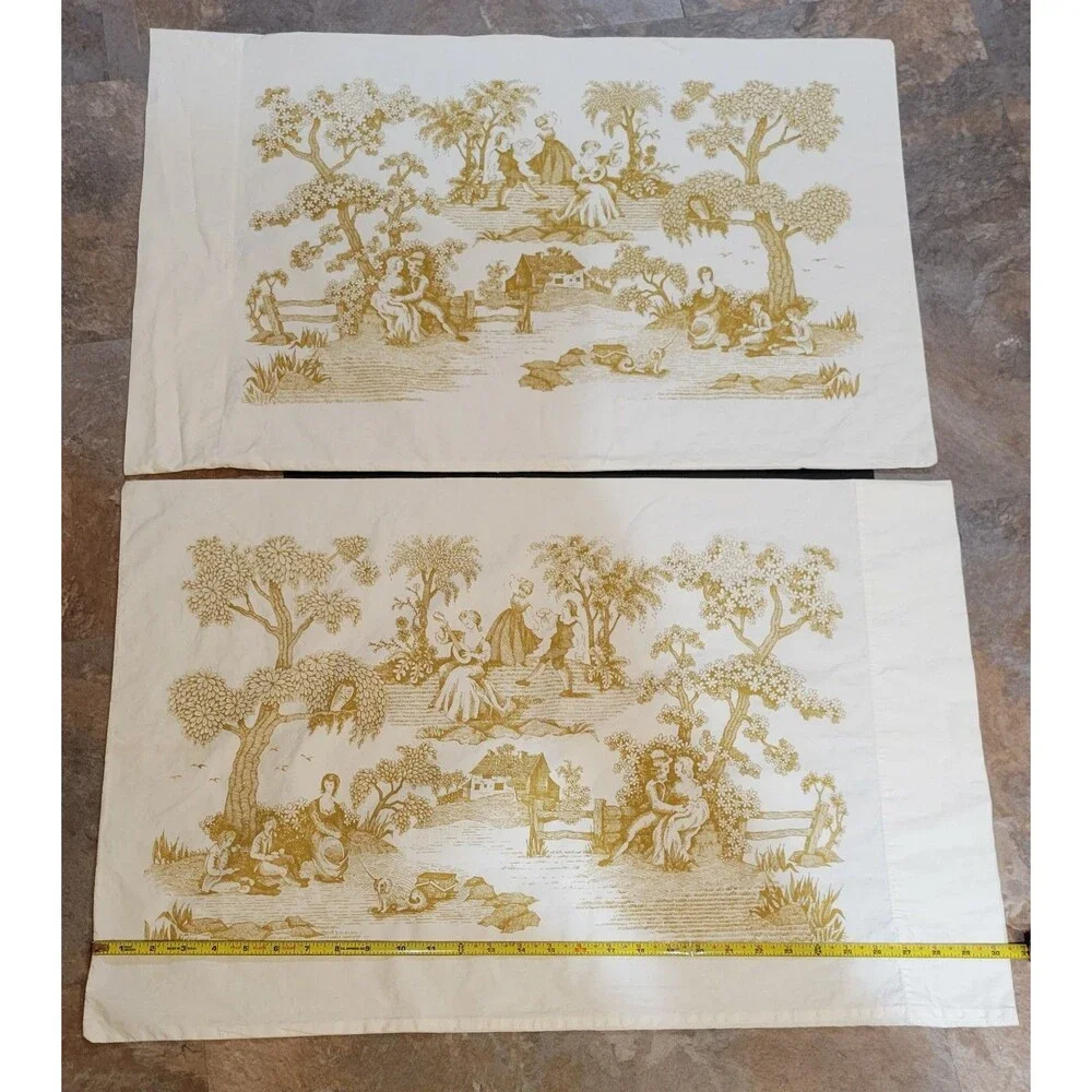 2pc Vintage Toile style pillow cases cottage core!! Utica Mohawk 100% cotton